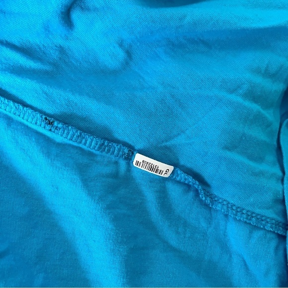 UNRAVEL PROJECT sz M ASYMMETRICAL Top Blue Gray Shirt Short Sleeve 3 Col… - Picture 11 of 11